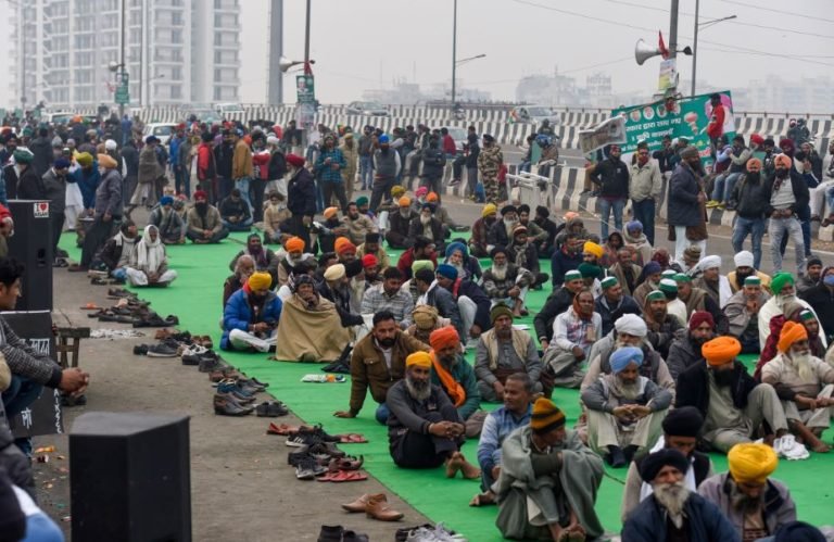 किसान आंदोलन : 26 जनवरी को ट्रैक्टर परेड निकालेंगे अन्नदाता