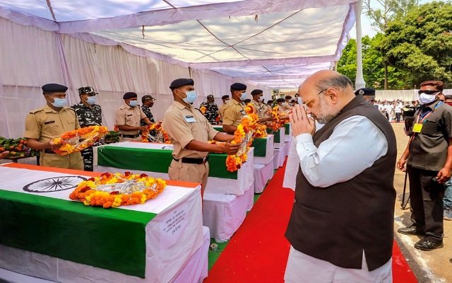 नक्सलियों के खतरे को खत्म करने के लिए तेज की जाएगी लड़ाई : शाह