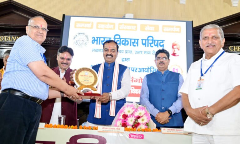 हम सब मिलकर भारत को बनाएंगे दुनिया का सिरमौर : केशव प्रसाद