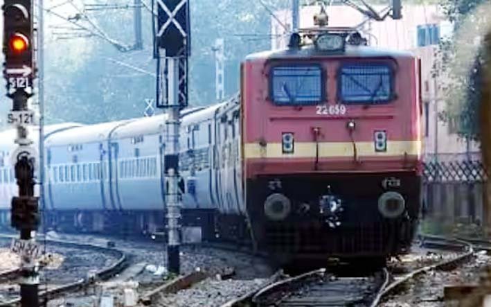बनारस-मुंबई स्पेशल ट्रेन के फेरे बढ़े