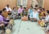 बच्चे शास्त्रीय गायन, कथक व वाद्य यंत्रों का ले रहे प्रशिक्षण